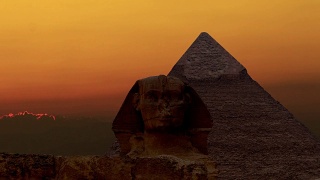 间隔拍摄。胡夫和斯芬克斯金字塔上的日出。吉萨埃及。v.4视频素材模板下载