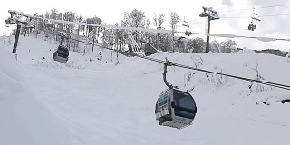 滑雪胜地索契的缆车铁路