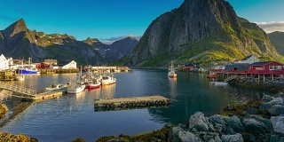 挪威，挪威罗浮敦群岛的日落风景