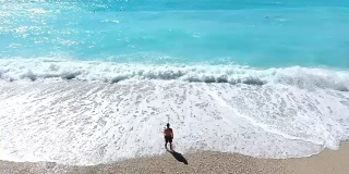 默托斯海滩凯法利尼亚