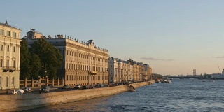 皇宫堤岸夜景——俄罗斯圣彼得堡