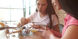 女孩开发一个DIY电子无人机