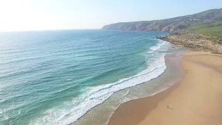 普拉亚·达·金乔海滩，葡萄牙视频素材模板下载