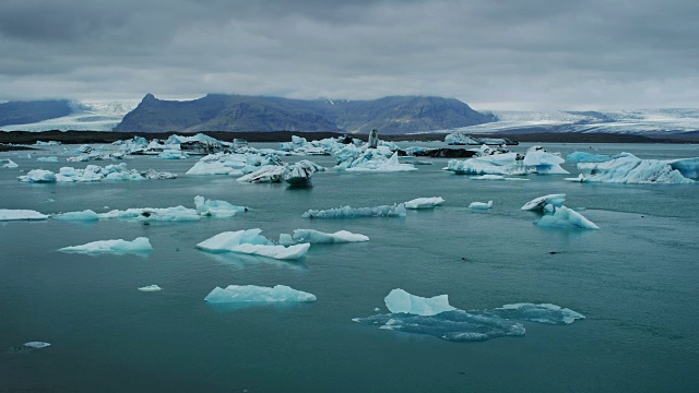 Jökulsárlón冰岛的冰川泻湖