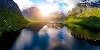 挪威美丽自然的航拍镜头。
