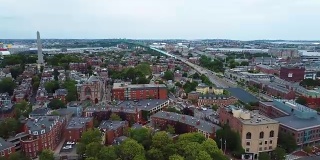 航拍游览波士顿的住宅褐石建筑
