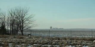 Driving_Snowy_Farmland