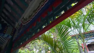 古庙建筑的慢镜头-元大仙庙:庙顶视频素材模板下载