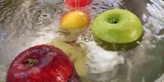 苹果能浮在水里