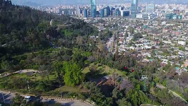 智利圣地亚哥鸟瞰图从Cerro San Cristobal