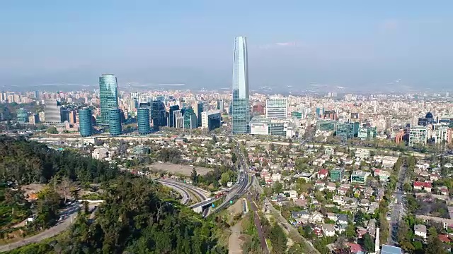 鸟瞰图圣地亚哥德智利城市天际线