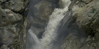 小溪瀑布意大利阿尔卑斯山慢镜头