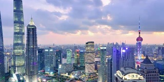 4K:上海天际线城市景观，时光流逝