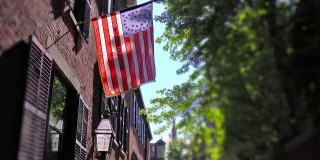 波士顿橡子街的美国国旗