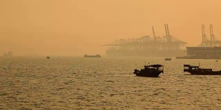 深圳西港，传统渔船前景看好