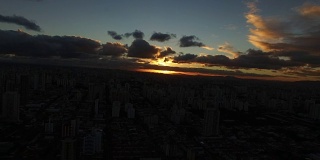 日落在圣保罗城市