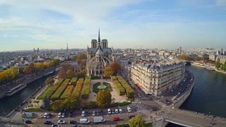 巴黎圣母院鸟瞰图视频素材模板下载