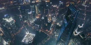 T/L TU高角度观看上海市中心的夜晚/上海，中国