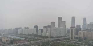 T/L HA ZO Cityscape of Beijing in air pollution /北京，中国