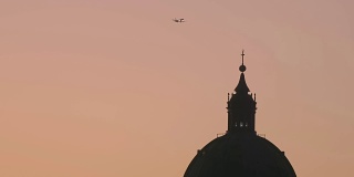 穹顶大教堂阿雷格里港飞机