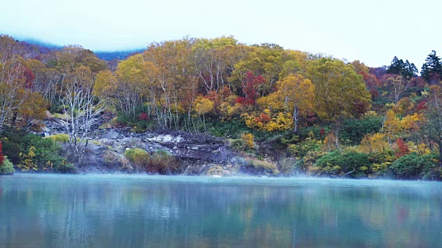 美丽的风景，青森秋，日本。