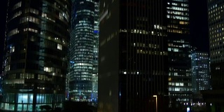 法国夜灯巴黎拉芳拱门商务区现代建筑客流量4k