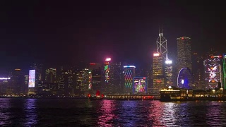 中国夜照亮了香港市区著名的4k海湾全景视频素材模板下载