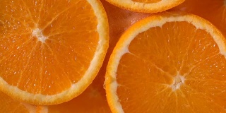 俯视图橙片苏打水，水果饮食和健康食品