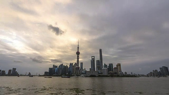 4k-Time lapon - shanghai Bund Sunrise