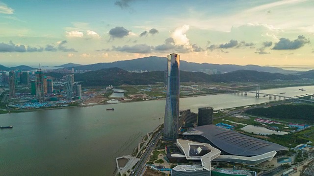 中国日落时间珠海国际会展中心海湾航拍全景4k时间延时