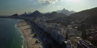 巴西里约热内卢科帕卡巴纳海滩上空