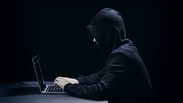 黑客与笔记本电脑