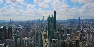 中国晴天深圳市景市区交通道路航拍全景4k