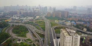 中国武汉城市景观白天时间交通路口航拍全景4k