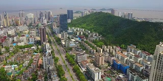 晴天珠海市景交通道路湾航拍全景4k中国