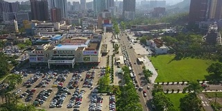 晴天珠海市景著名商场交通道路航拍全景4k中国