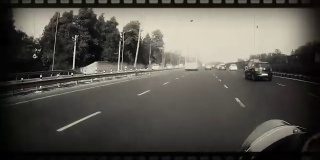 4k老电影效果:德里高速公路在早晨的延时