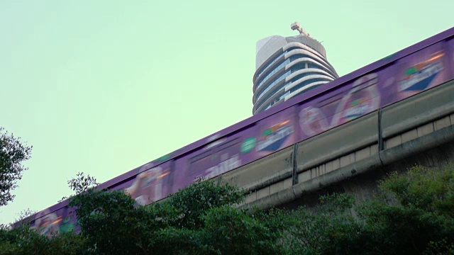 曼谷高架架空列车