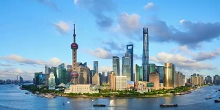 4K:中国阳光明媚的上海全景景观