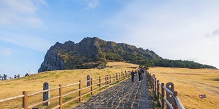 韩国济州岛城山一chubong的时间流逝