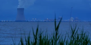 核动力冷却塔黄昏4k中期