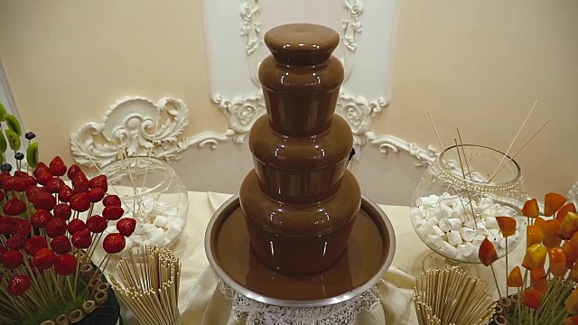 糖果棒婚礼，糖果自助餐，巧克力喷泉，蛋糕