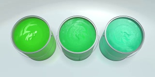 颜色的油漆罐