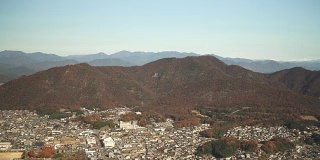 鸟瞰日本岐阜市岐阜市的山脉