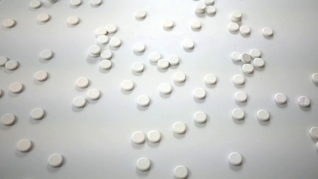 旋转白色碳酸钙消化不良药旋转白色以上角度