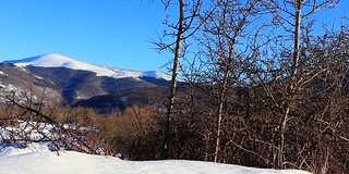 在法国旅行时拍摄的比利牛斯雪山