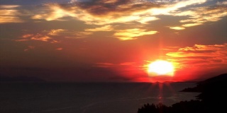 日落的背景。在赫瓦尔Cloudscape。间隔拍摄。高清