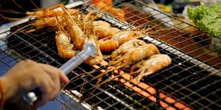 夜市烧烤虾，泰国街头小吃