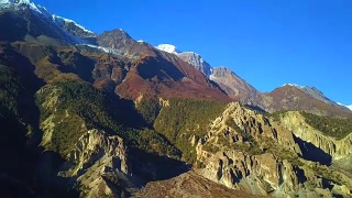 尼泊尔喜马拉雅山上的日出视频素材模板下载