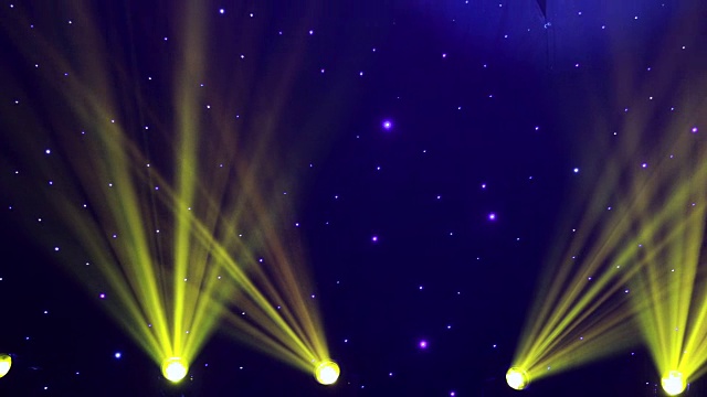 Real Time 4K: Stage Lights, spotlight animation.